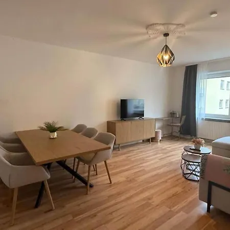 Modernes Design-apartment In Nahe Altstadt Lejlighed