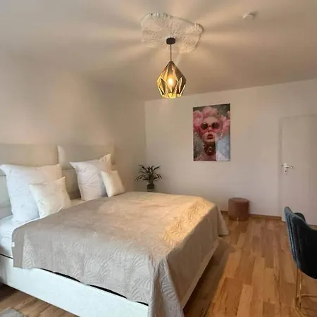 Apartment Modernes Design-apartment In Nahe Altstadt Koblenz (Rhineland-Palatinate)