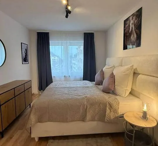 Modernes Design-apartment In Nahe Altstadt *