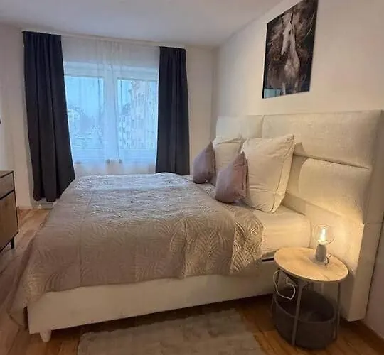 Modernes Design-apartment In Nahe Altstadt *